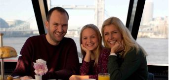 Crucero con Té de la Tarde en Londres