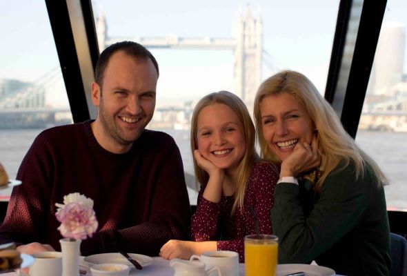 Crucero con Té de la Tarde en Londres