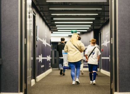 Túnel de acceso al campo del Tottenham Hotspur recorrido durante el tour