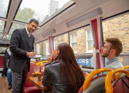 Té de la tarde en autobús con tour panorámico de Londres