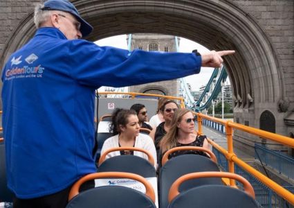 Hop-on Hop-off London Bus Tour al Tower Bridge