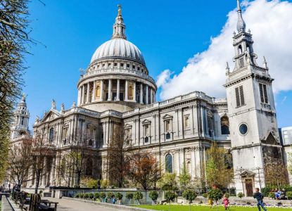 Fachada Catedral de San Pablo