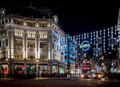 Gira de las luces navideñas de Londres por la noche