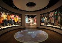 Exposición dedicada a la historia del rugby en el World Rugby Museum.