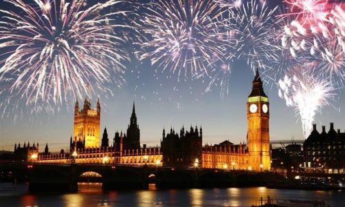 Crucero de Fin de Año por el Támesis con fuegos artificiales a medianoche a bordo del Sapele