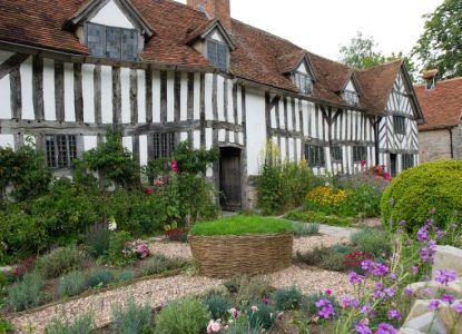Cabaña y Jardines en Stratford