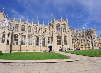 Entrada a la Capilla de San Jorge en Windsor